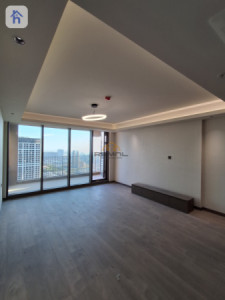 Modern Apartment with Great Views image 5