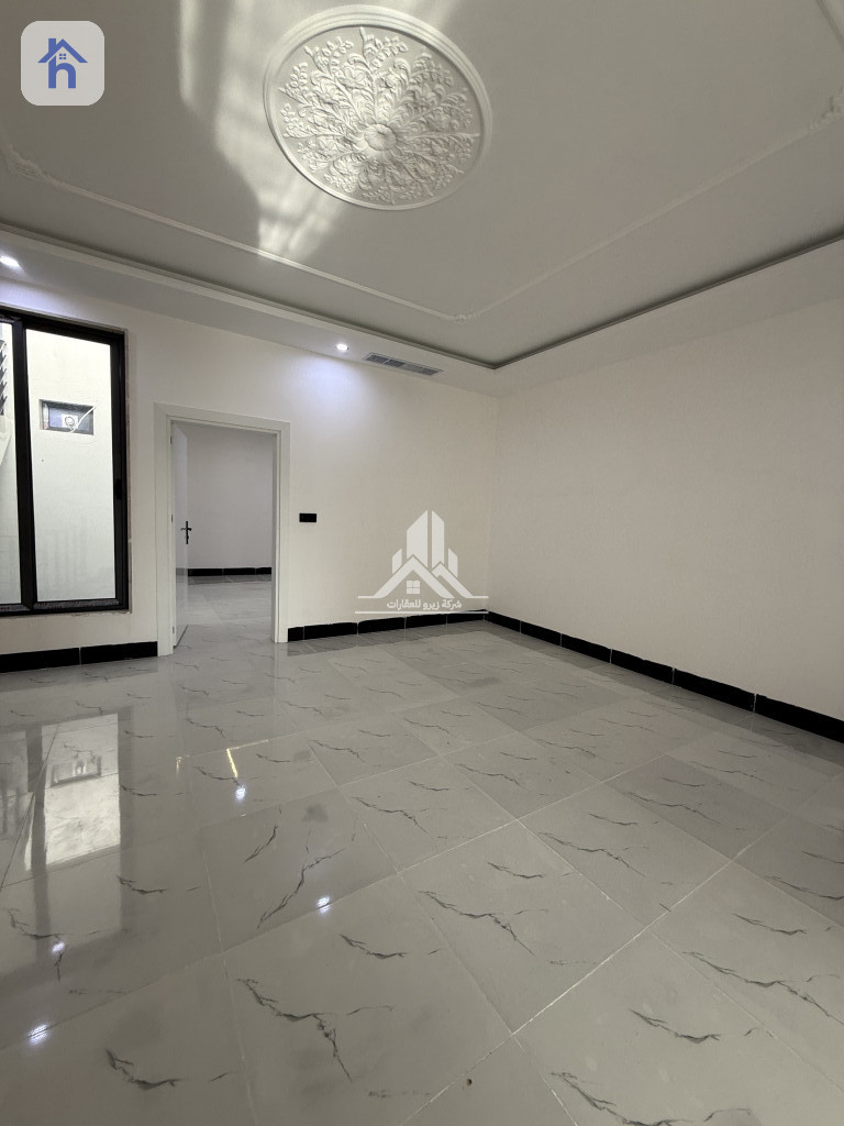 Modern 4-Bedroom House for Sale Image 10