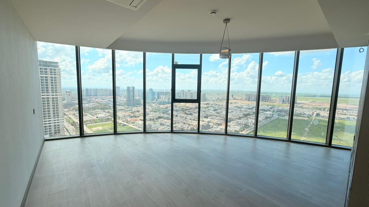 شقة عصرية في برج كافالي