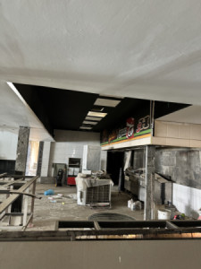 Versatile Commercial Space with 2 Entrances Resim 16