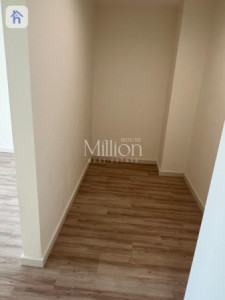 apartment for rent in empire square Resim 4