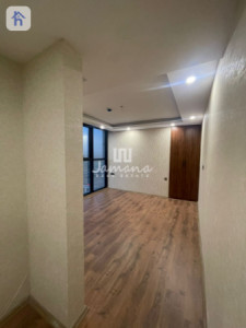 Luxury 2BR Apartment in Prime Location Image 6