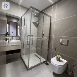 Elegant 2BR Apartment with City Views image 11