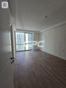 Modern 2-Bedroom Apartment image 2