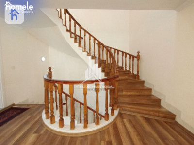 Luxury House Image 4