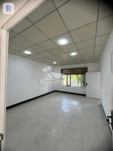 Cozy Home in Convenient Location image 7