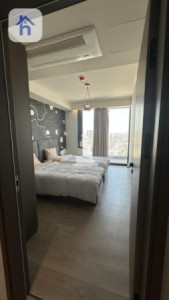 Luxury 4-Bedroom Apartment with Stunning Views image 3