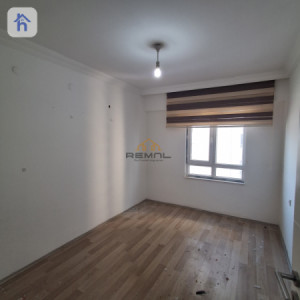Bright and Airy 3-Bedroom Apartment for Rent image 4