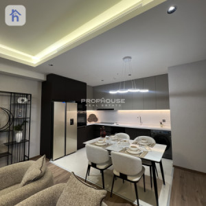 Modern Apartment with 2 Bedrooms image 2