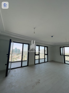 Spacious apartment in Rami Towers Resim 3