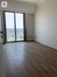 Spacious Apartment with Stunning Views Resim 4