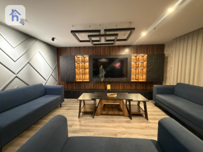 Luxury Apartment image 5