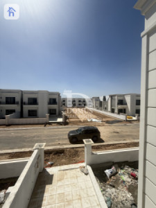 خانوو بەرامبەر باخچە image 26