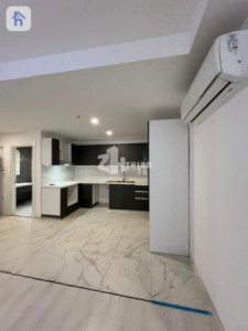 Spacious Apartment with 2 Bedrooms Image 3