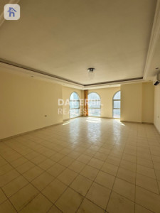 Spacious 3 Bedroom Apartment for Rent Image 3