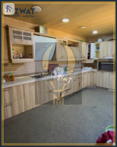 Spacious House with Multiple Rooms Image 3