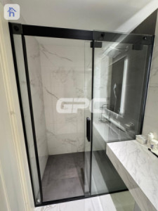 Cozy Two-Bedroom Apartment in Great Location Image 9