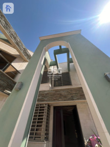 Spacious House in Dream City image 2