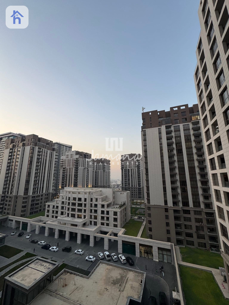 Modern Apartment with Central Location