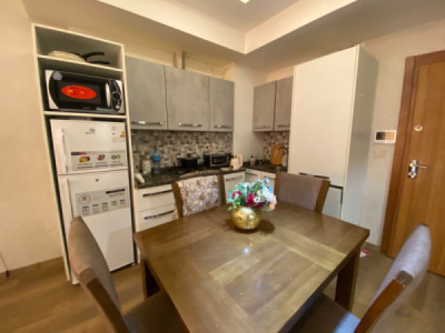 Modern Apartment image 3