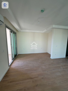 Studio apartment in the high floor image 3