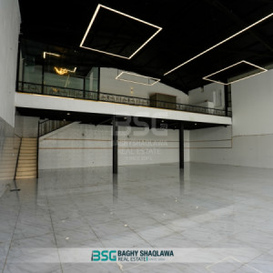 Spacious showroom in prime location Resim 3