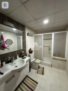 Charming 275m² Apartment for Rent Image 16