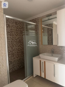Modern Apartment in a Prime Location image 6