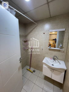 Furnished one-bedroom apartment in Life Towers Resim 6