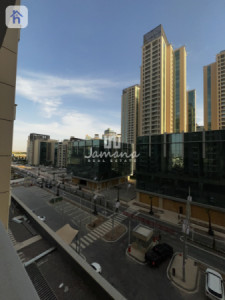 Modern 2-Bedroom Apartment in Empire Square image 11