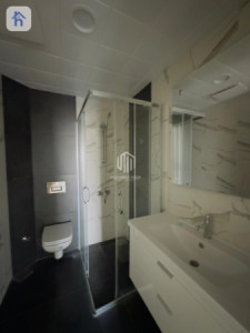 Modern Apartment with Great Views Image 5