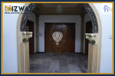 منزل تجاري فسيح في الدورة صورة 8