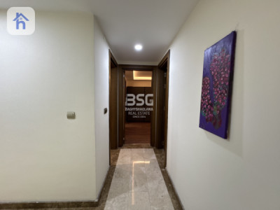 Elegant Apartment with 5 Bedrooms Resim 12