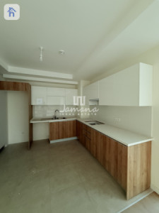 Modern 1 Bedroom Apartment Image 5