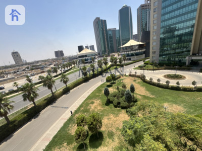 Cozy 1-Bedroom Apartment in Empire Wings Resim 8