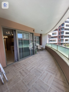 Modern Apartment image 12