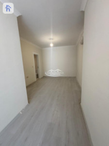 2 Bedroom Apartment with Airport View Image 4