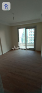 Modern apartment in Empire Wings Image 5