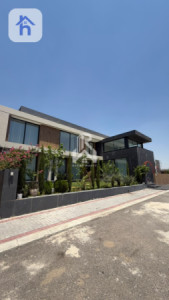 Corner House image 4