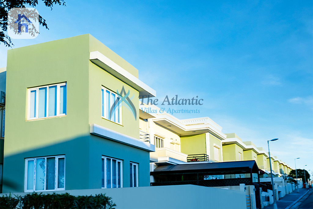 Elegant 3-Bedroom House with Spacious Hall