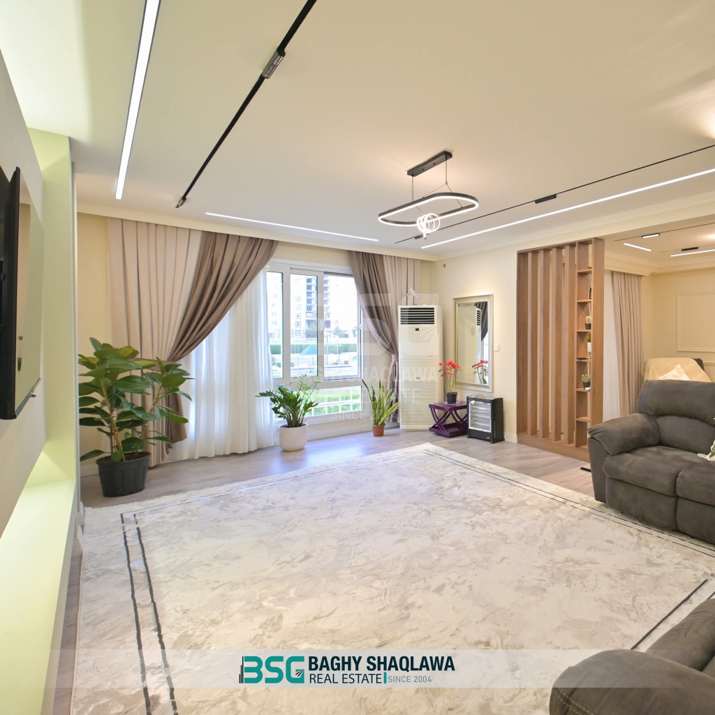 Modern 3 Bedroom Apartment in Empire Royal Image 2