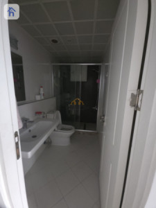 Modern Apartment in Empire Wings image 5