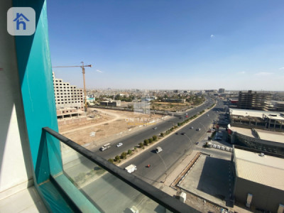 Spacious Apartment in Prime Location Image 11