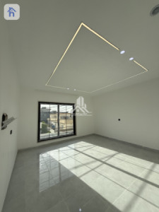 4 Bedroom House in Ashti City 1 image 11
