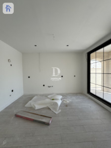 Spacious House with 5 bedrooms image 11