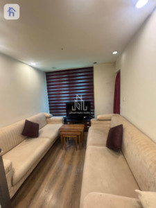 شوقەیەکی ڕاخراو image 1