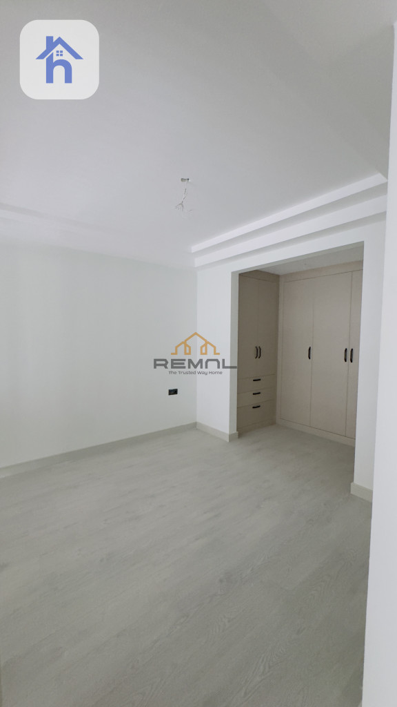 Studio Apartment Resim 2