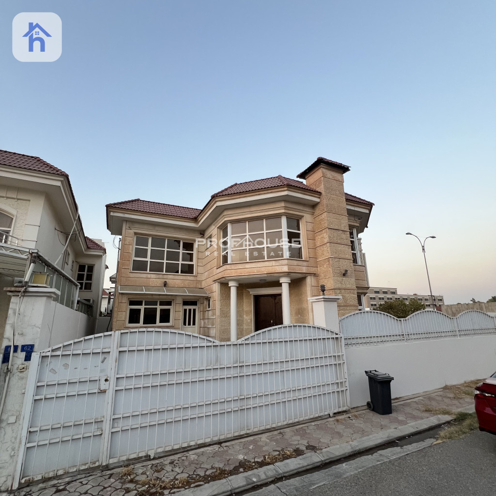 Spacious Villa in Empire Royal with 5 Bedrooms