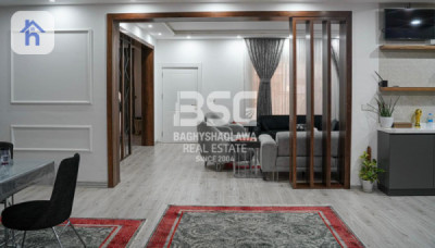 Family House with 4 Bedrooms Image 4