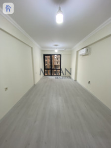 Apartment in Cash image 2